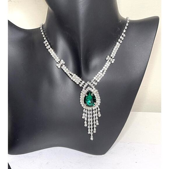 Necklace & Earrings Jewelry Set Green Clear Rhinestone Silver NEW S15 - Picture 2 of 5